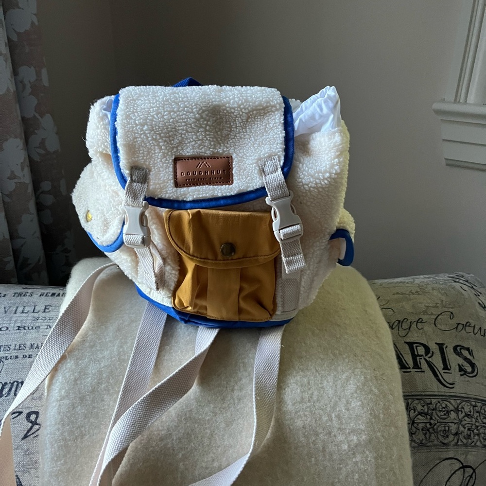 Doughnut Sherpa Mini Backpack in Cream with Mustard Pocket’s NWTS